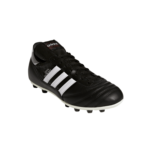015110 Tacos de fútbol Copa Mundial adidas para hombre