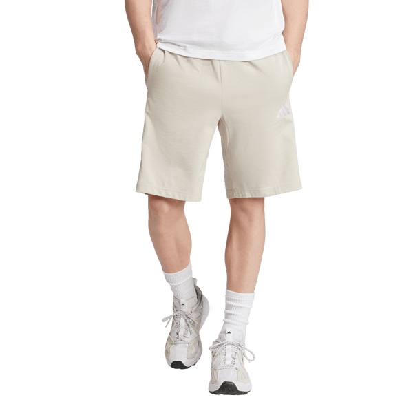 JE6413 ESSENTIALS THREE STRIPES SINGLE JERSEY SHORT 10IN adidas para hombre