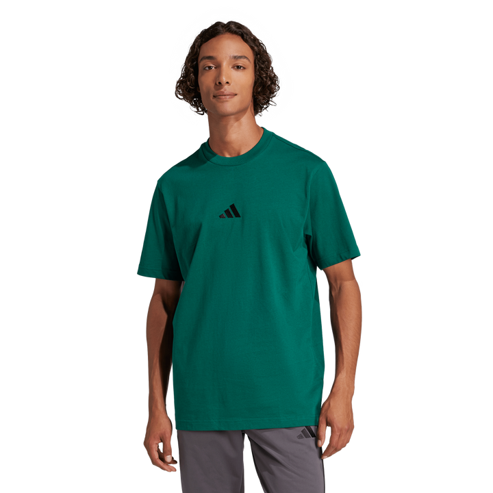 Playera Essentials Logo Pequeño Tejido Jersey. Ref: JF1096 - 1