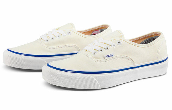 VN0A5JMQWHT Zapatillas Authentic Vans unisex 